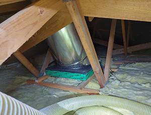 Zateplení stropu pomocí foukané izolace